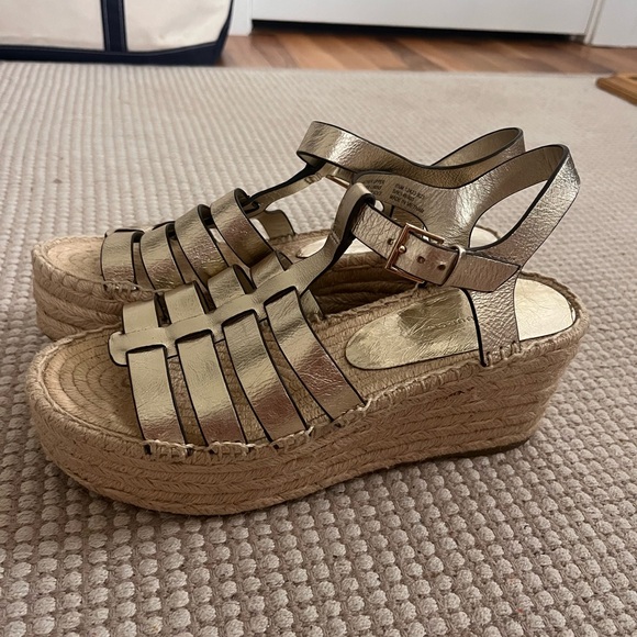 Tory Burch Gold Espadrille Platform Sandals - Picture 2 of 5